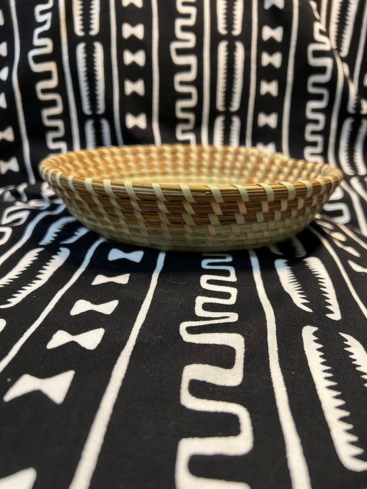 Gullah Catch All Sweetgrass and Bulrush Hand woven Basket sewn in Charleston, South Carolina