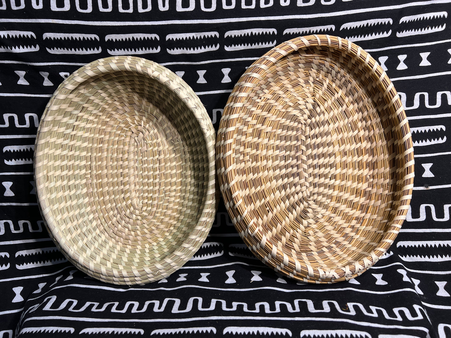 Oval Gullah Bulrush Basket made by Martha