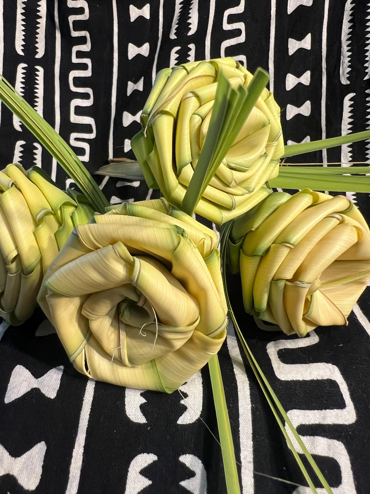 Freshly made Palmetto Roses (4) four Charleston Roses Sweetgrass Roses Forever Roses