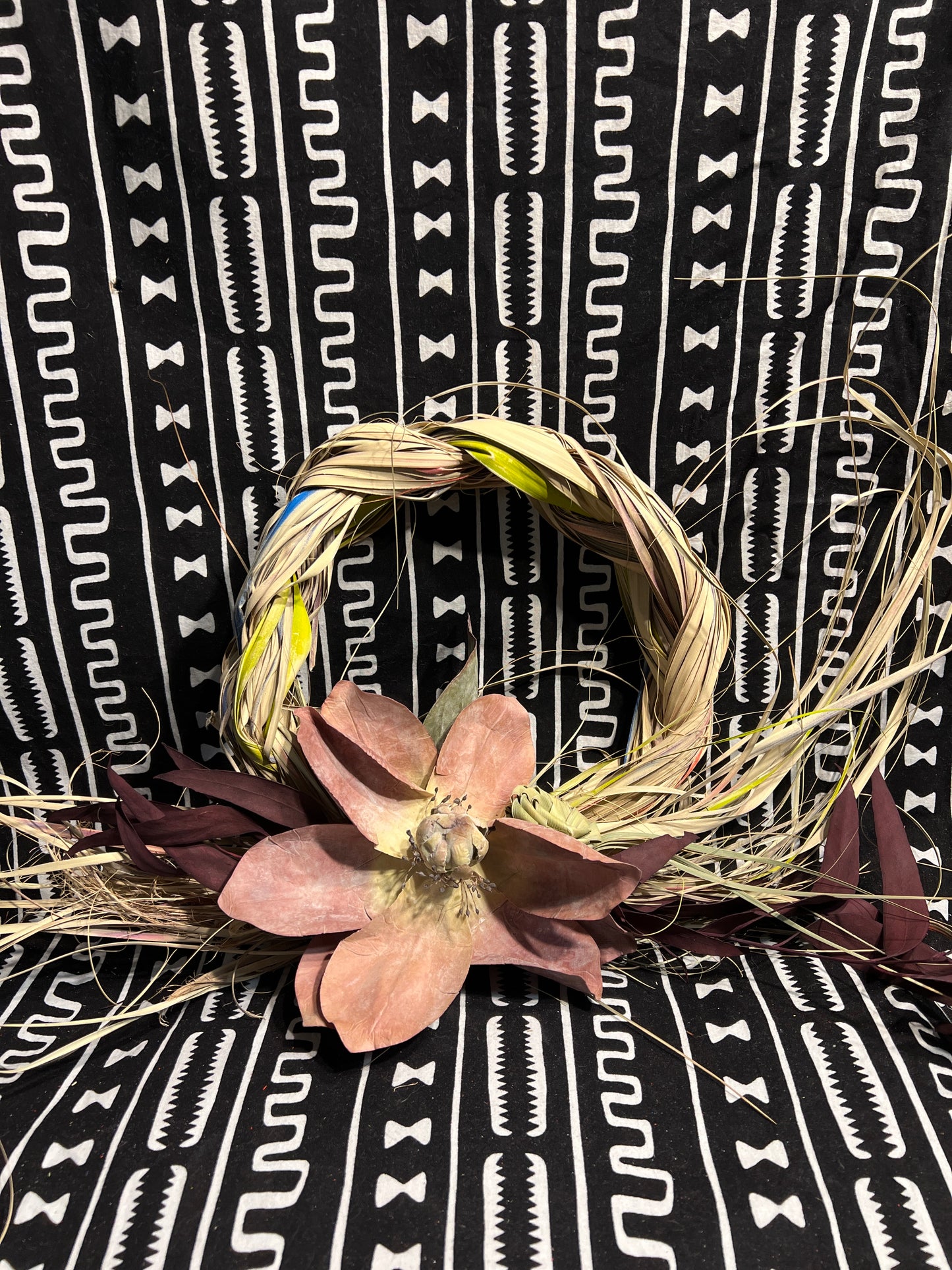 Palmetto Wreath with Mauve Magnolia (2)