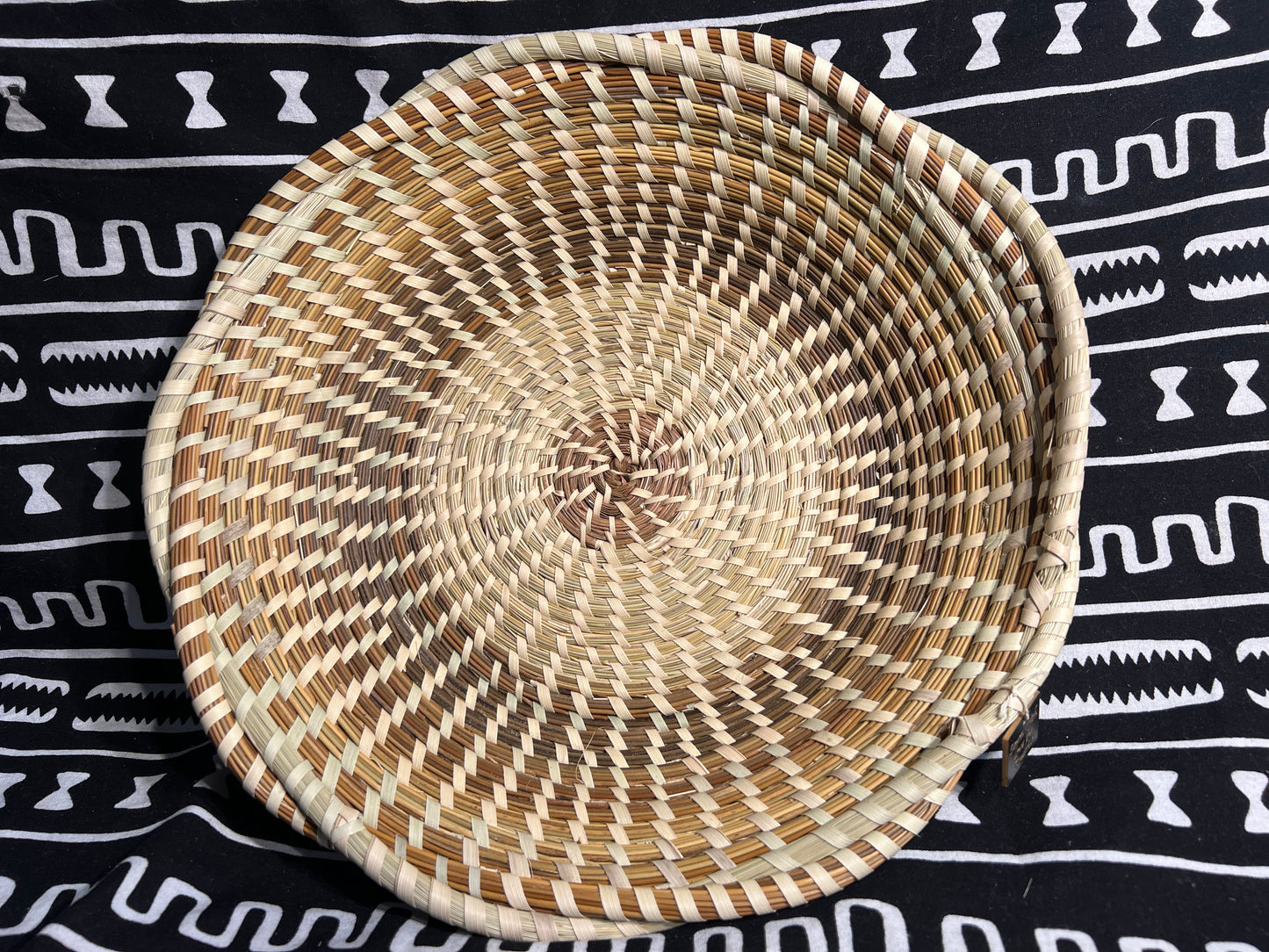 Gullah Wrapped Bread Basket with sweetgrass and bulrush braided edge