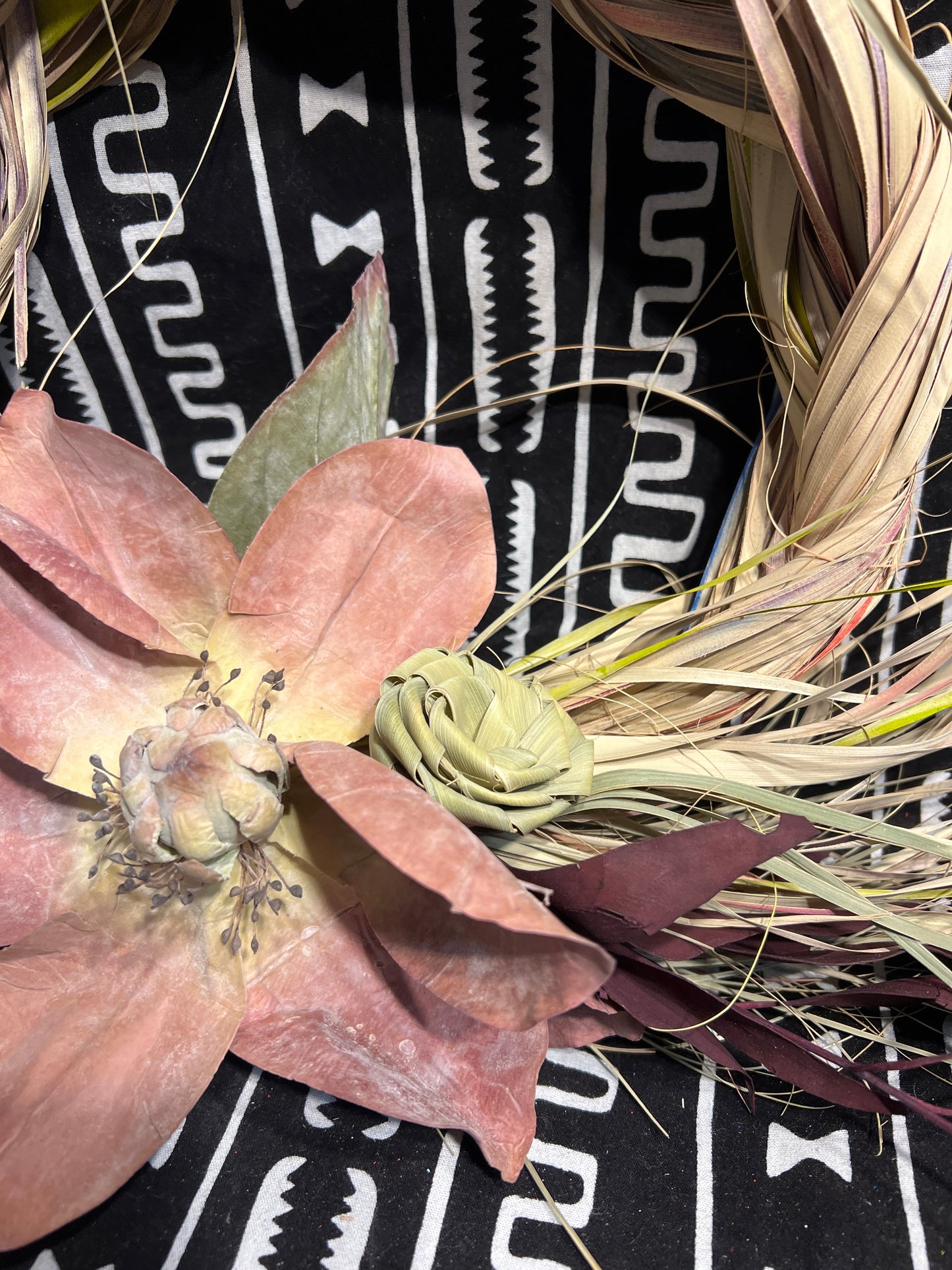 Palmetto Wreath with Mauve Magnolia (2)