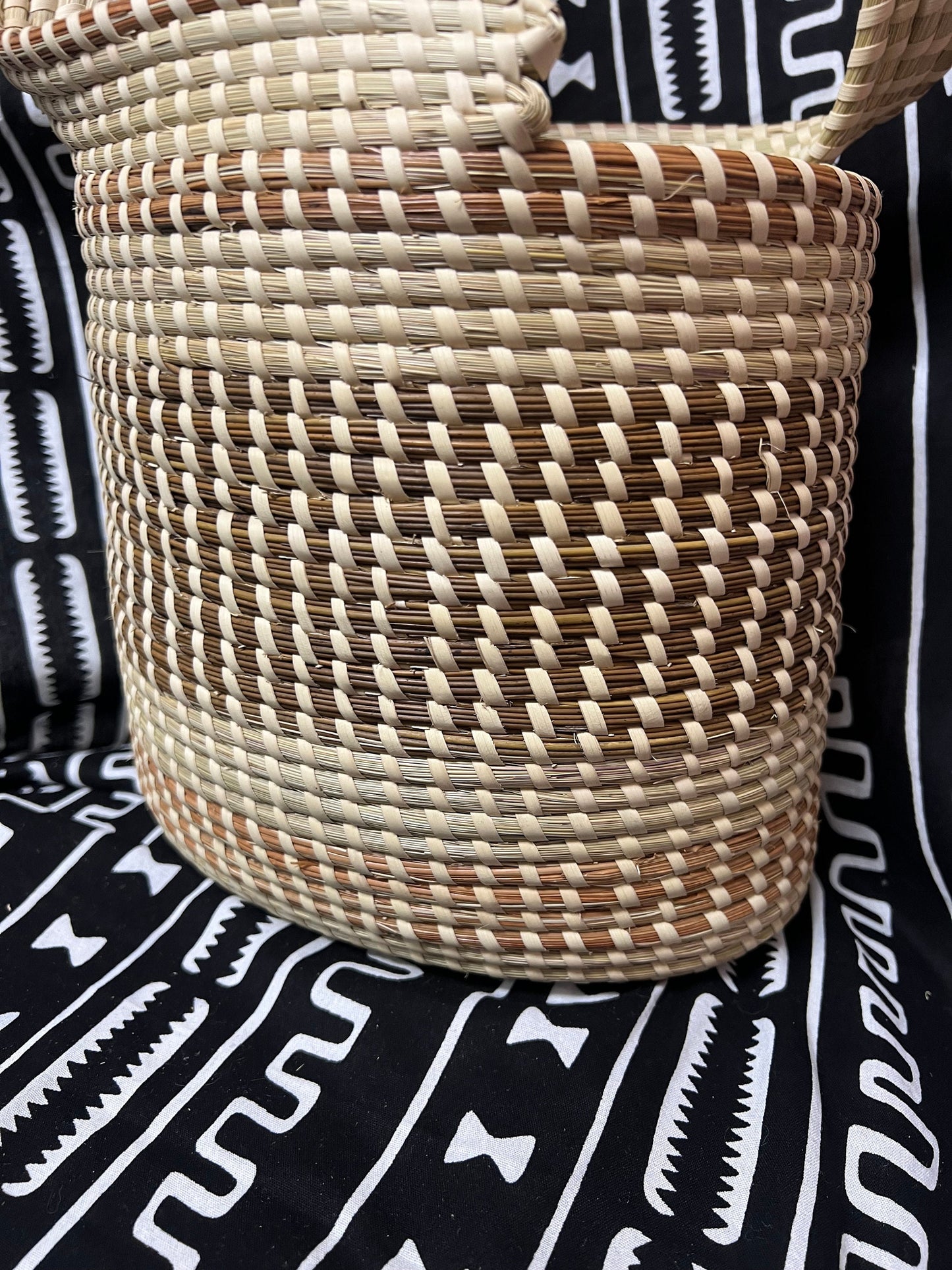 Gullah One of a Kind Twist Handle  Oval Sweetgrass Basket made in charleston South Carolina in Gullah/Geechee sewing style