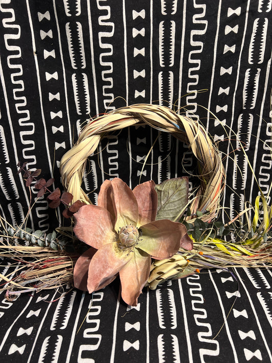 Palmetto Wreath with Mauve Magnolia (V)