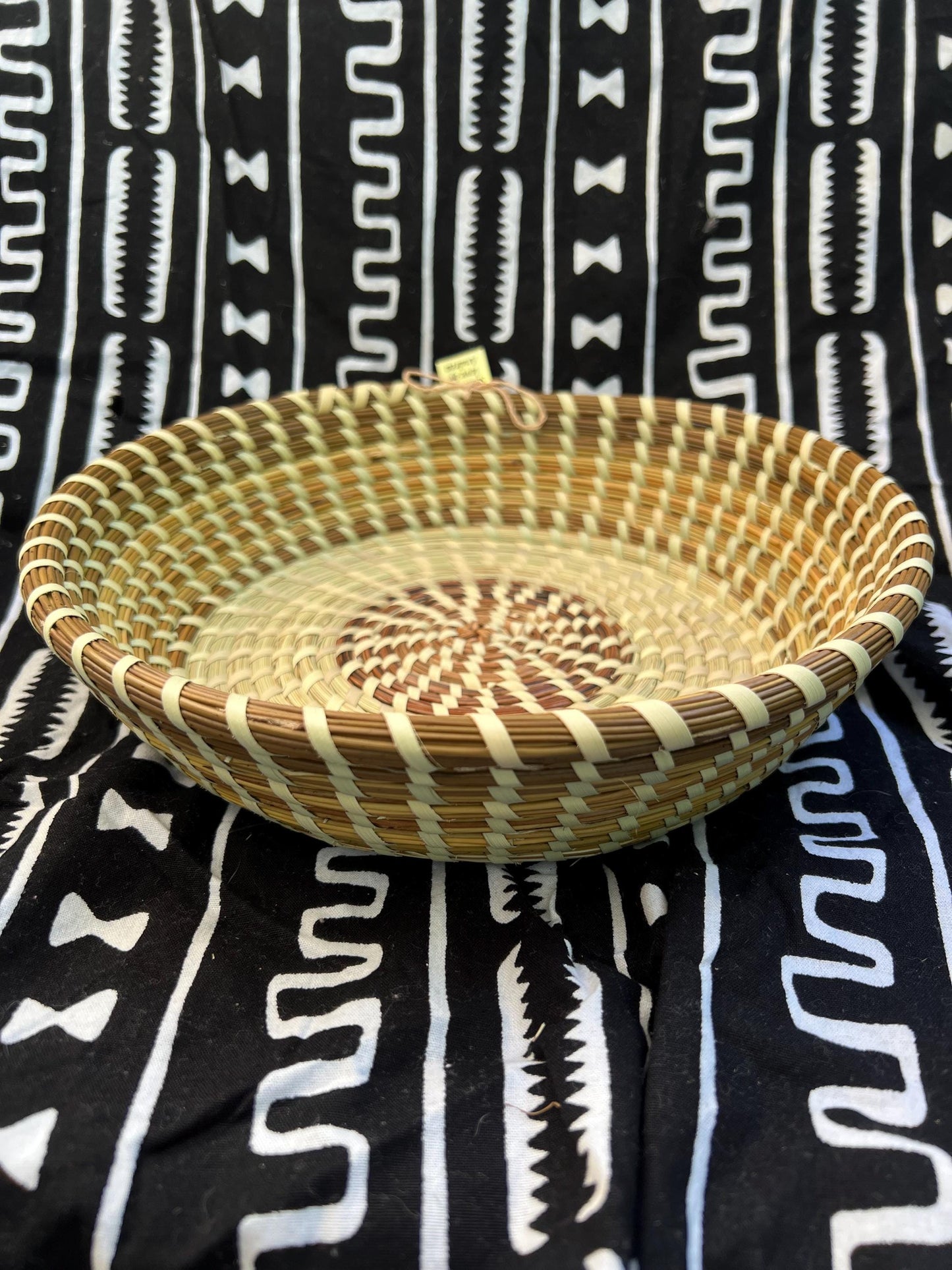 Large Catch All made in Gullah Sewing Tradition of Lowcounty South Carolina Sweetgrass Basket