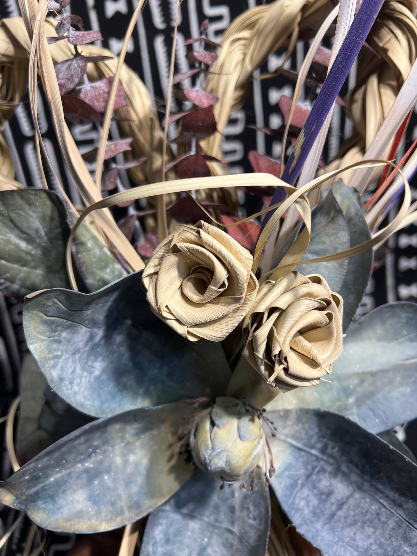 Palmetto Heart Wreath with Blue Magnolia (E)