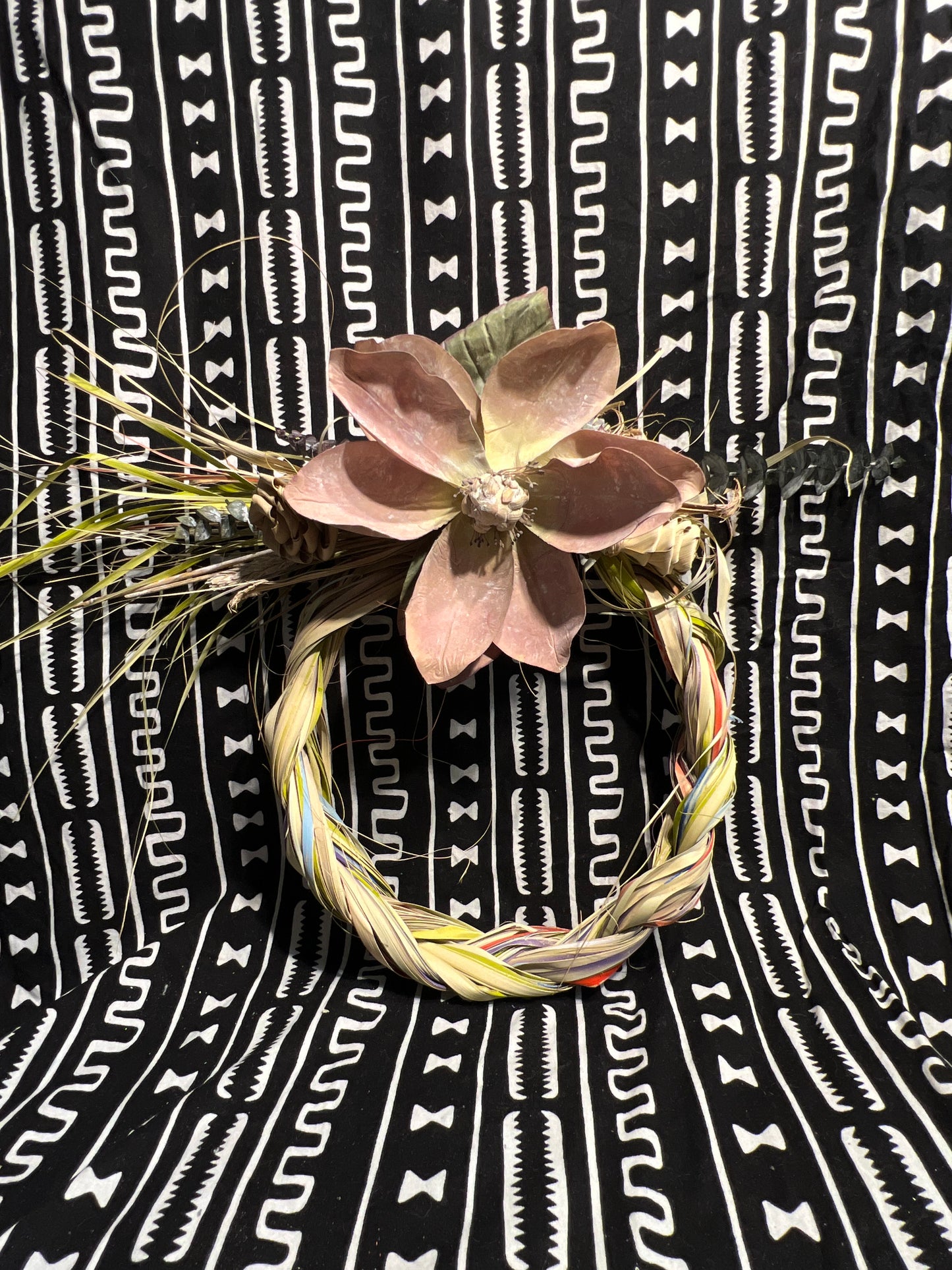 Palmetto Wreath with Mauve Magnolia (B)