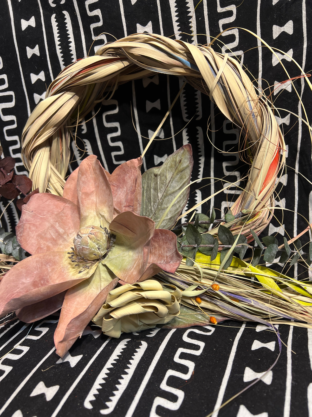 Palmetto Wreath with Mauve Magnolia (V)